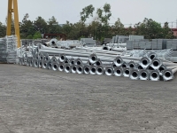 Trụ Đèn, Đèn Chiếu Sáng