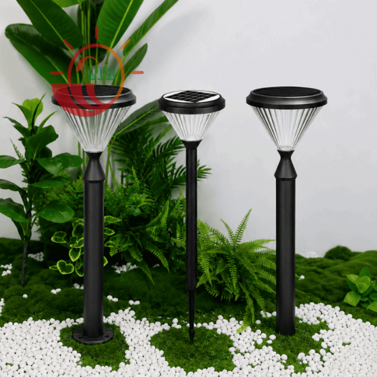 NLMT - Đèn Pha Lê Trang Trí Sân Vườn Gắn Cỏ
